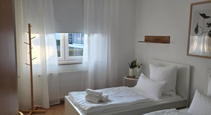 Photo de BOARDINGHOUSE PD25 ALTE FEUERWACHE I Unterkunft mit Einzel- und Doppelzimmer I 3min CityHospital I M - Réservation à prix Agoda