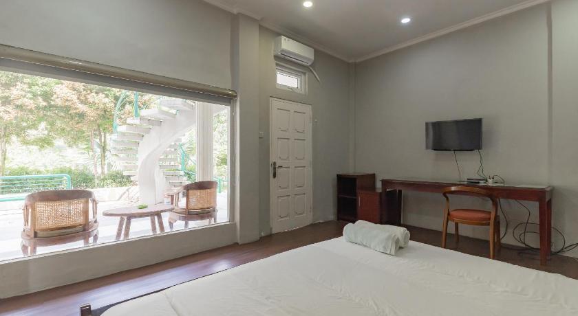 Resort Botoel at Puncak - image 22