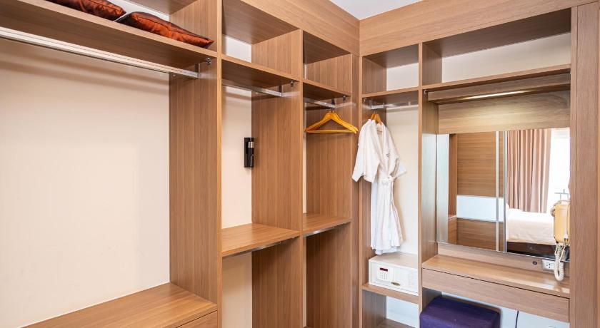 Image of One bedroom Suite (Dog Friendly) 7