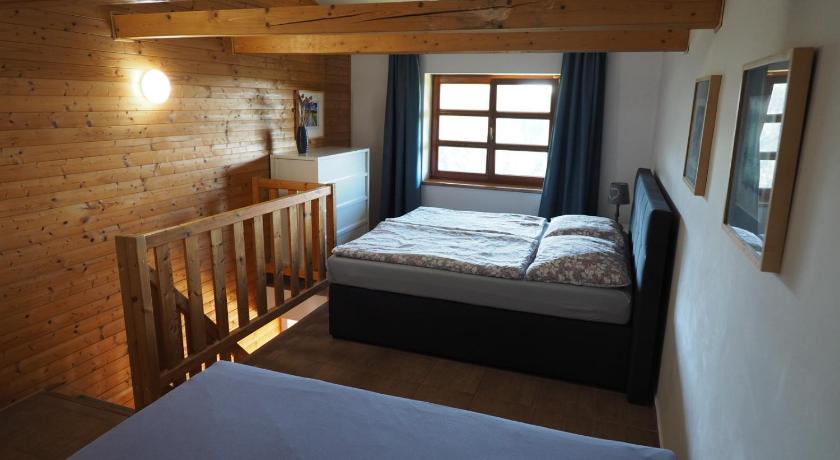 Image of One-Bedroom Apartment 5