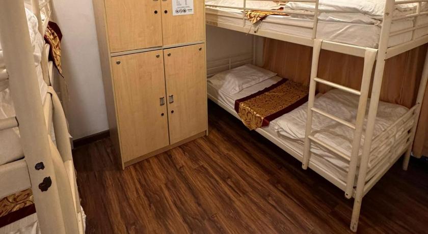Immagine di Dormitorio (Dormitory Room) 4