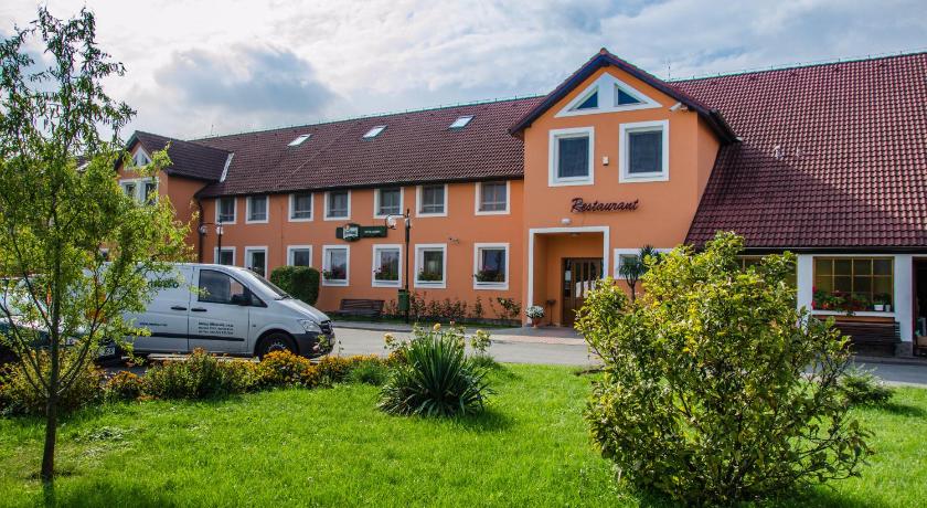 Hotel U Jezera photo