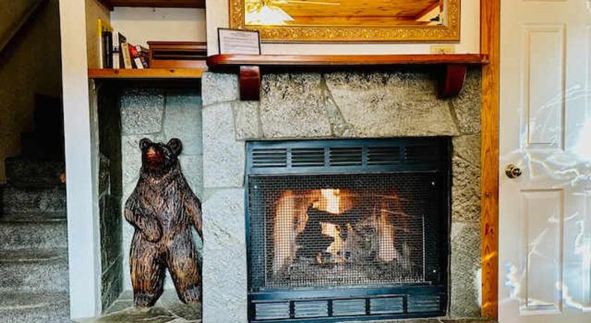 优胜美地西 (CA) Cozy Bear South-Inside Yosemite-Sleeps 5 4星级 住宿 大堂