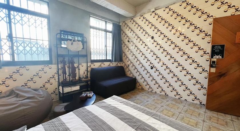 Image of Double Room with Shared Bathroom 7