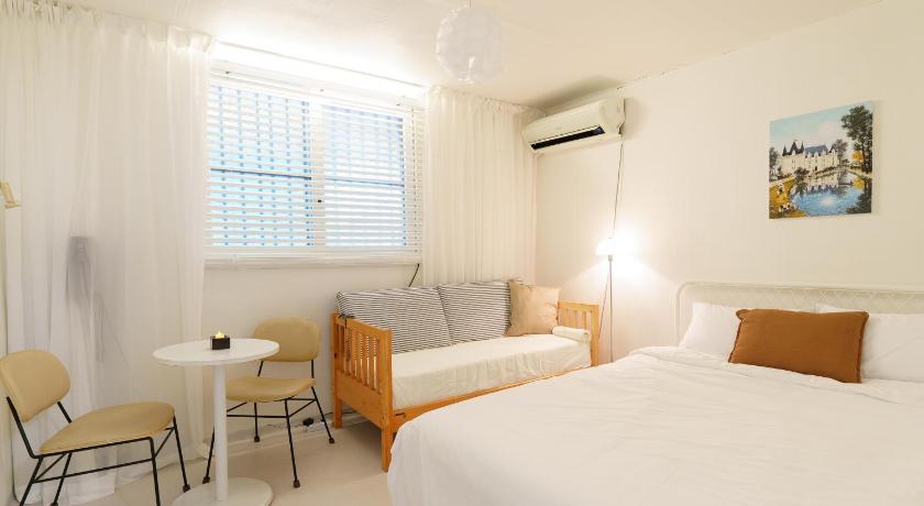 首尔 Hongik stay2 4星级 住宿 套房