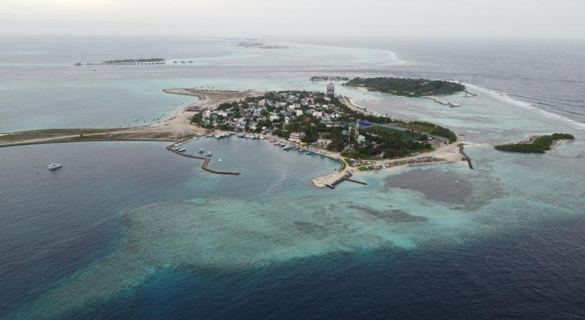 Moodhumaa Inn at Guraidhoo - image 5