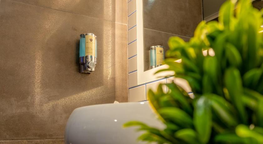 Obrázek: Apartmá s manželskou postelí velikosti King (Premier King Suite) 11