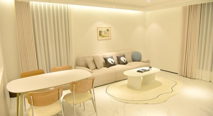 서울 호텔 더 디자이너스 LYJ 스위트 역삼 (HOTEL THE DESIGNERS LYJ SUITE YEOKSAM) 호텔 객실