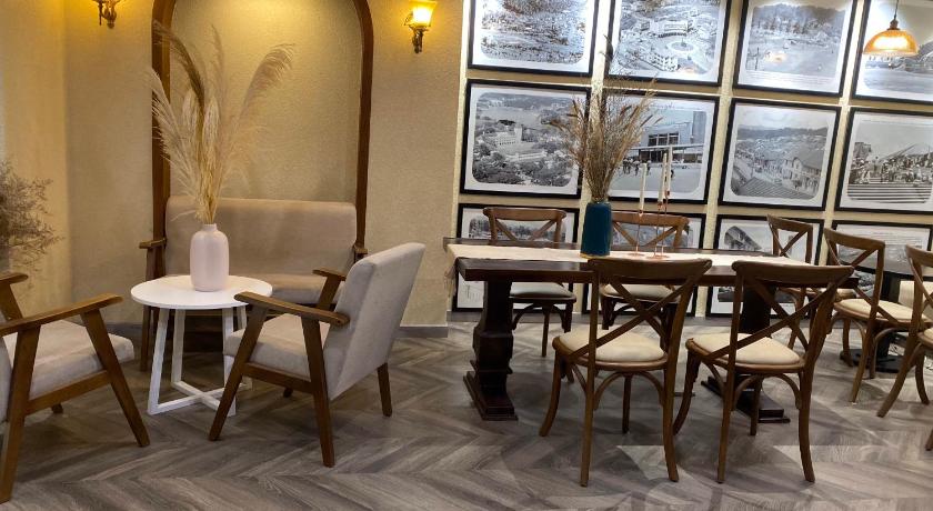 Hoang Gia Hotel – Dalat, IL
