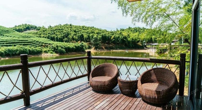 후저우 / 호주 Huzhou Xisaishanqian Wooden Villa Hotel 호텔 외관