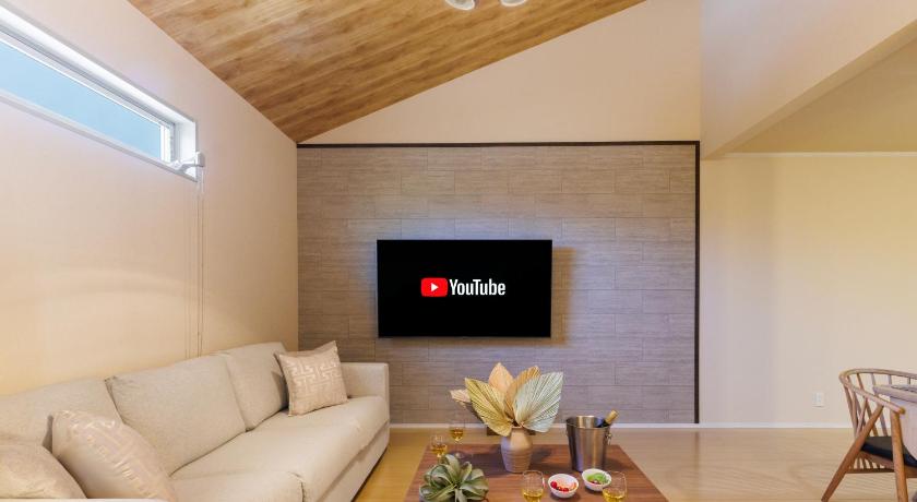 冲绳岛 YANBARU VILLA 葵扇-KISEN- 4星级 民宿 餐厅