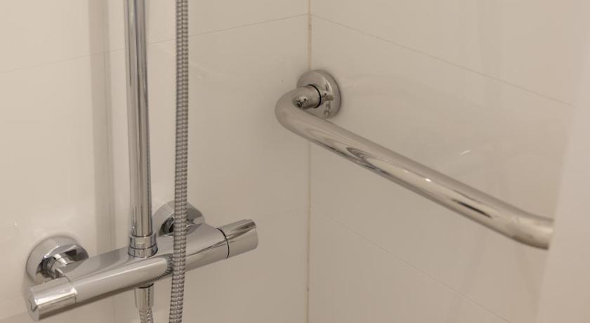 Image of Double Room - Disability Access 6