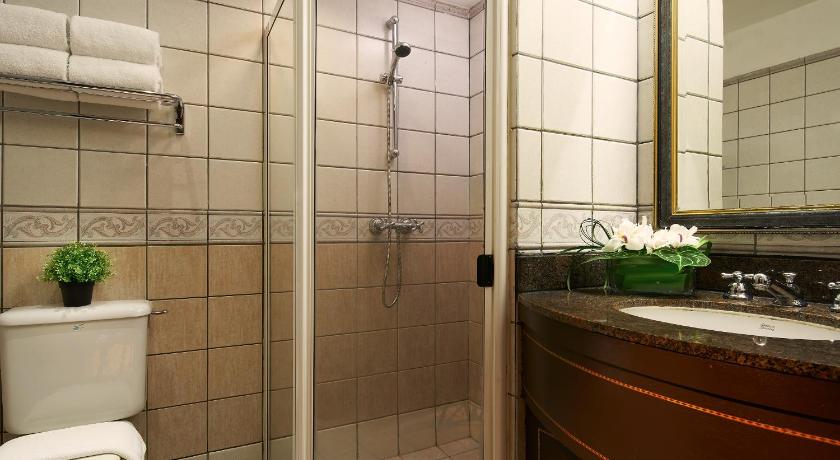 Image of 2 Bedroom Superior 6