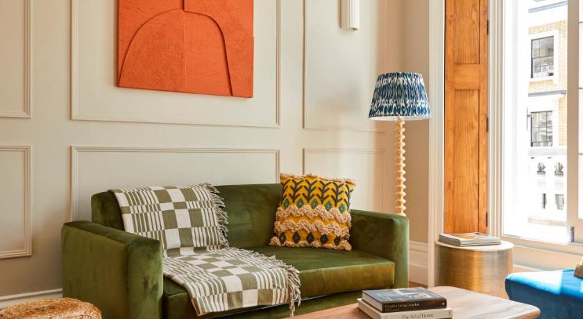 Image of Chinnery House Apartment 3