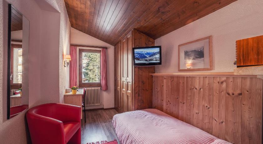 Hotel Mirabeau photo