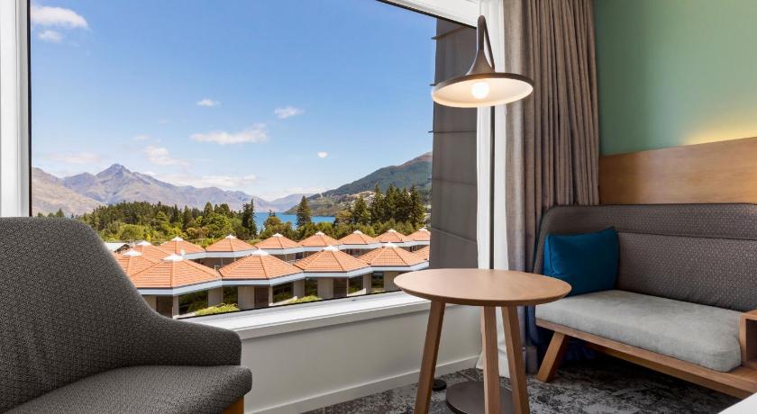 Image of Standard Room With Free Breakfast 3