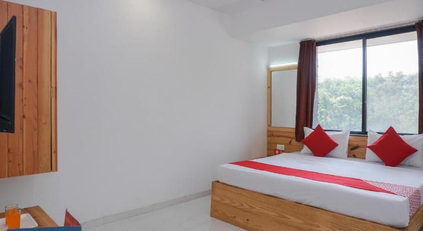 Image of Deluxe Double Room 1