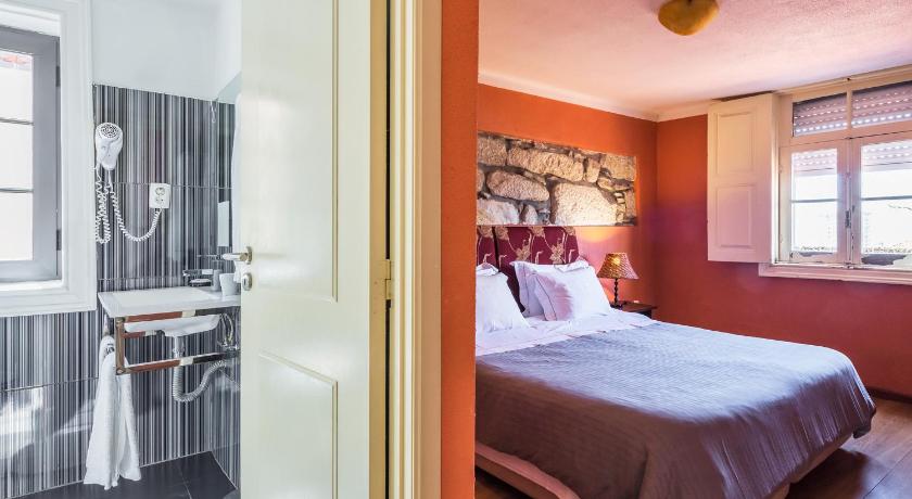 ポルト Pedra Iberica 3つ星 ホテル レストラン