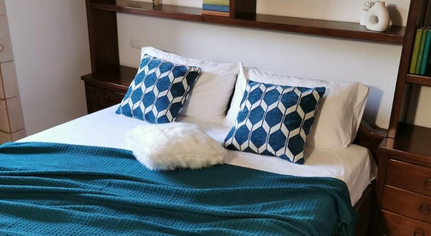 Putignano Tenuta Ulivi 4-Star Guesthouse suite