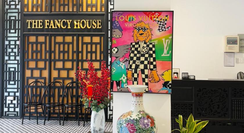 The Fancy House - image 21