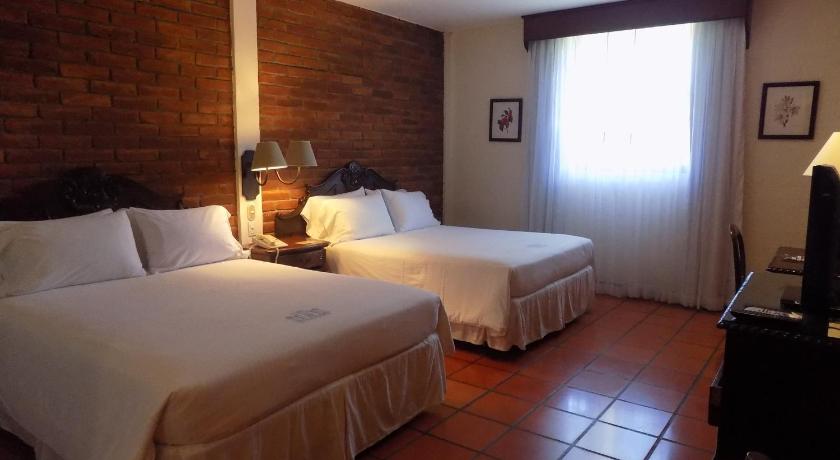 Hotel El Convento Leon Nicaragua photo
