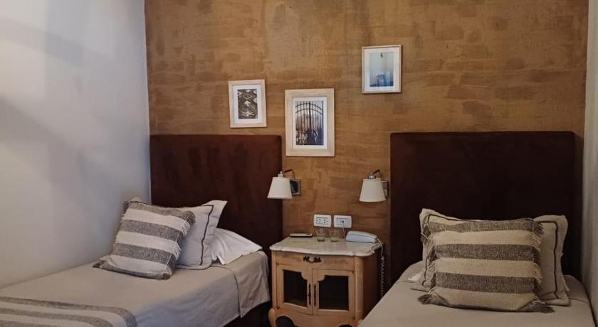 Image of Standard Twin Room 0