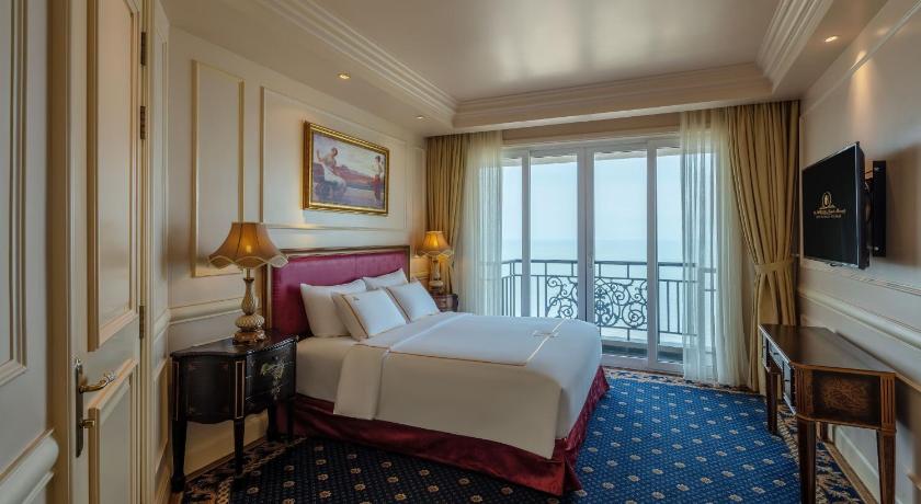 Image of Residence 2-Bedroom Family Suite 5