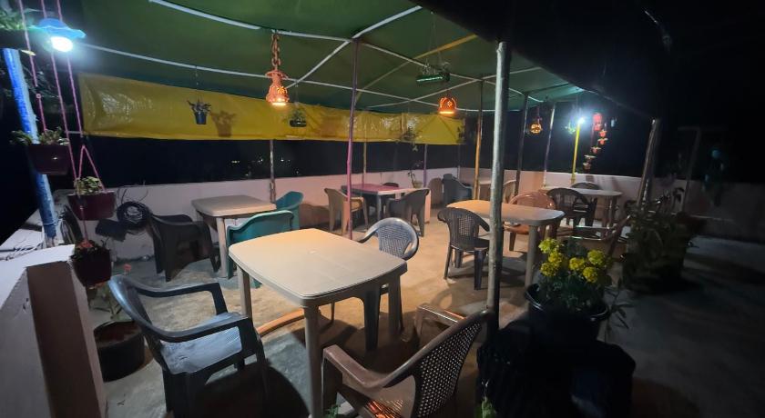 Sri Murugan beach paradise hotel - image 9