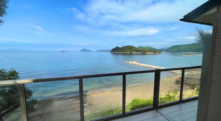 小豆島 villa chillon 1つ星 宿泊施設 ロビー