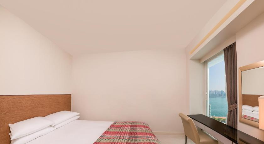 Image of 2-Bedroom Harbour View Quadruple Suite 7