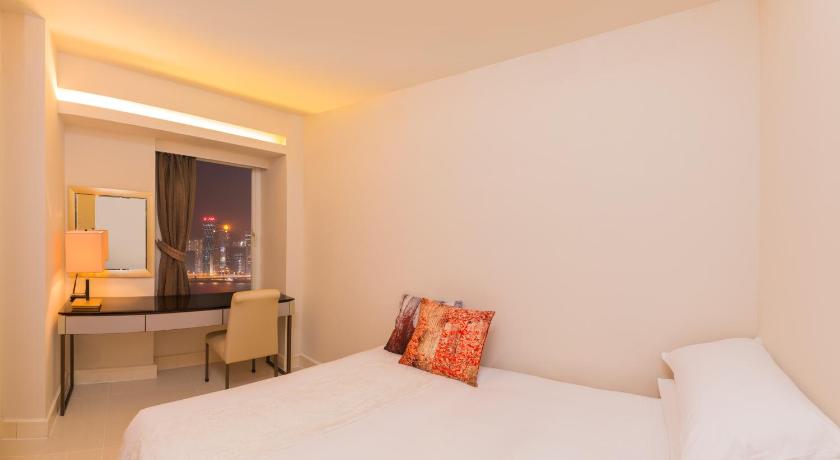 Image of 2-Bedroom Harbour View Quadruple Suite 8