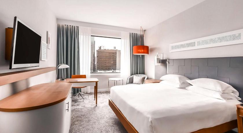 Image of King Guest Room 0