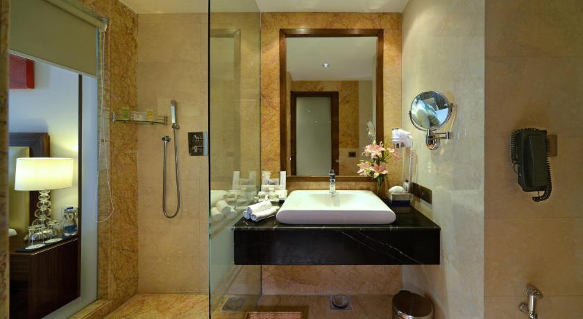 Image of Club King Room with 20% discount on Food, Spa, Beverages and Laundry | 1+1 IMFL from 3pm to 7pm 2