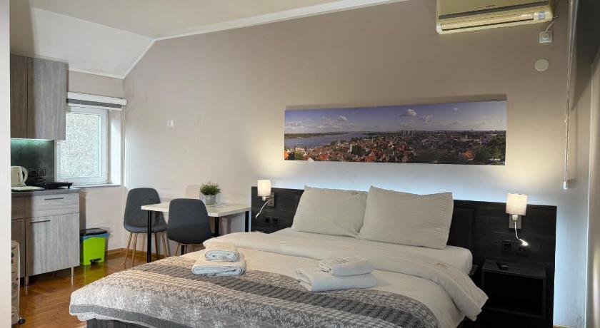 ベオグラード Aleksei Apartmani 4つ星 ゲストハウス 眺望