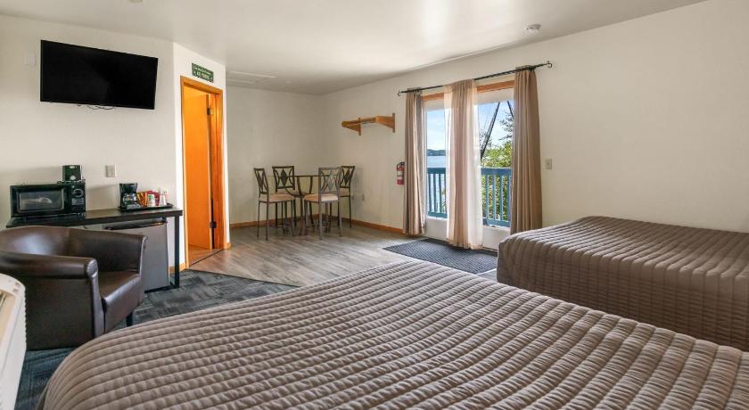 파이프 레이크 Lakeside Double Queen Suite Upper-Level Retreat 4성급 숙소 로비