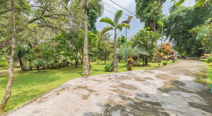 Resort Botoel at Puncak - image 38