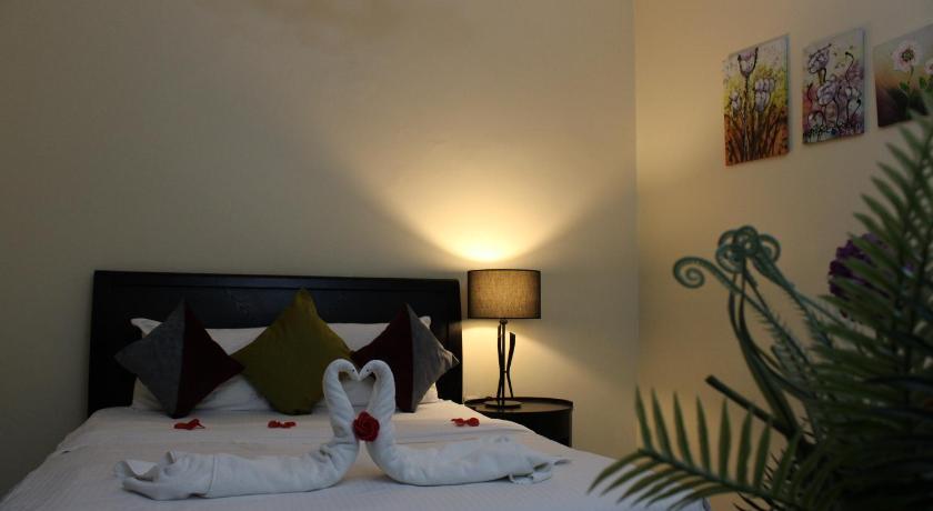 Image of One-Bedroom Apartment 7