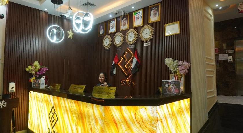 アジュマーン ONYX HOTEL APARTMENTS 3つ星 ホテル プール