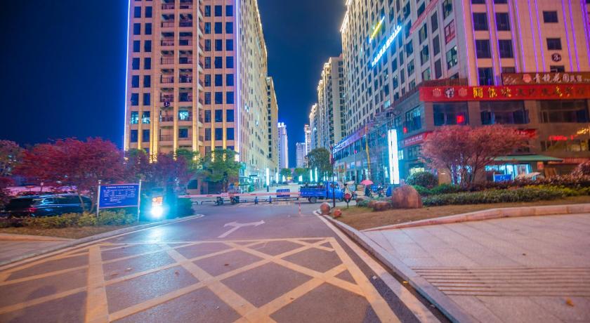 Zhangjiajie 张家界博亭安屿设计师民宿 Hotel restaurant