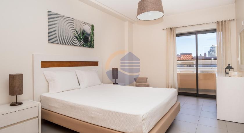 Image of Superior One-Bedroom Apartment with Sea View - 5 0