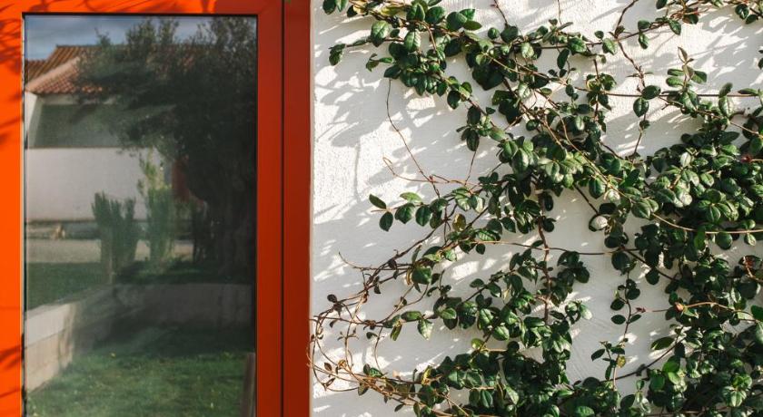 Monsaraz Viva! Farmhouse 4-Star Guesthouse pool