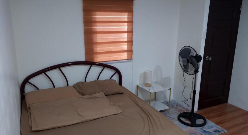 세부 BHS SERVICED APARTMENTS 2 BR in Carcar City 3성급 싱글룸 객실