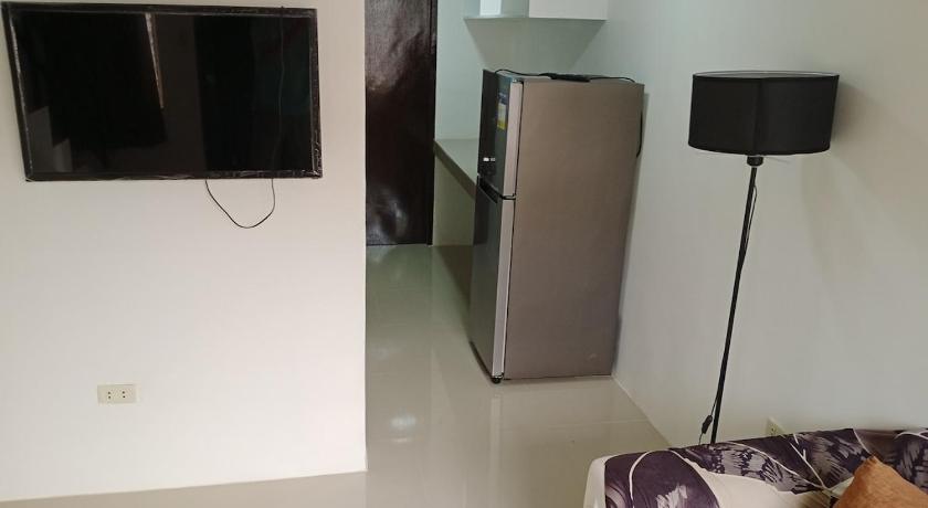 세부 BHS SERVICED APARTMENTS 2 BR in Carcar City 3성급 싱글룸 전망