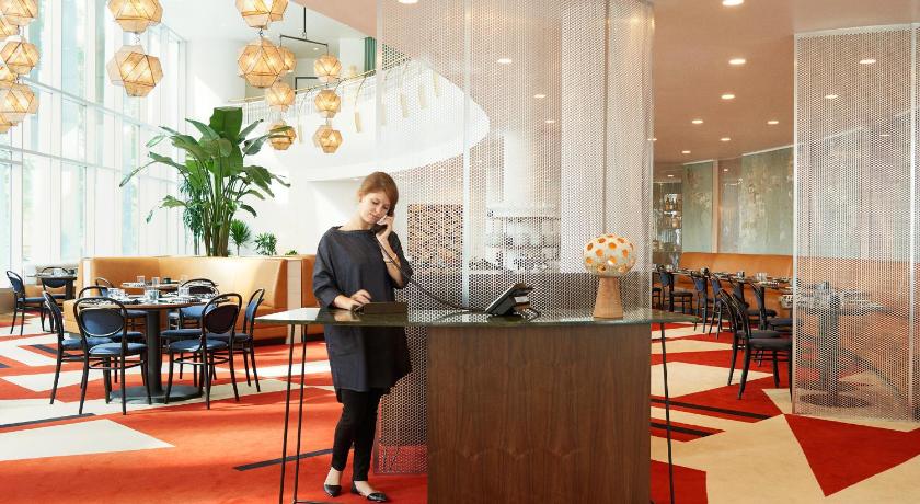 10 Places to Stay Near American Tobacco Historic District