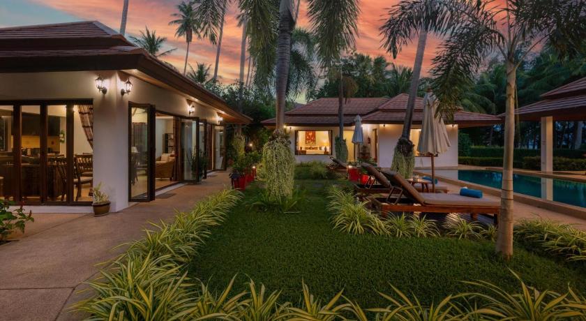 Image of Villa - Beach Front 1
