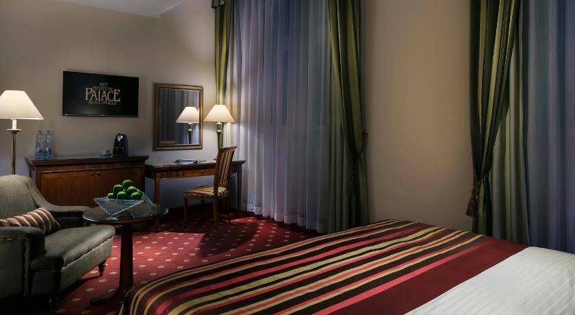 Image of Executive Double or Twin Room 3