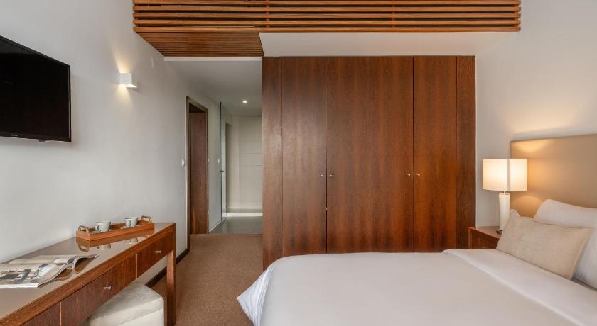 Image of Deluxe Junior Suite 7