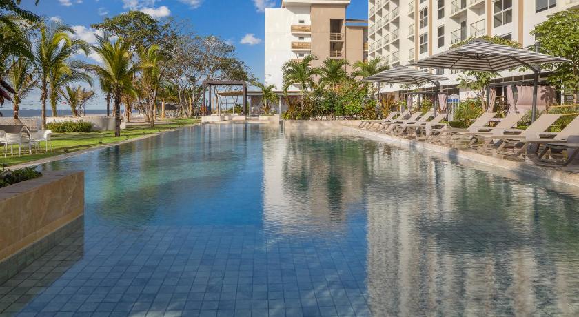 エル・ファンハル Radisson Riviera Panama 4つ星 ホテル レストラン
