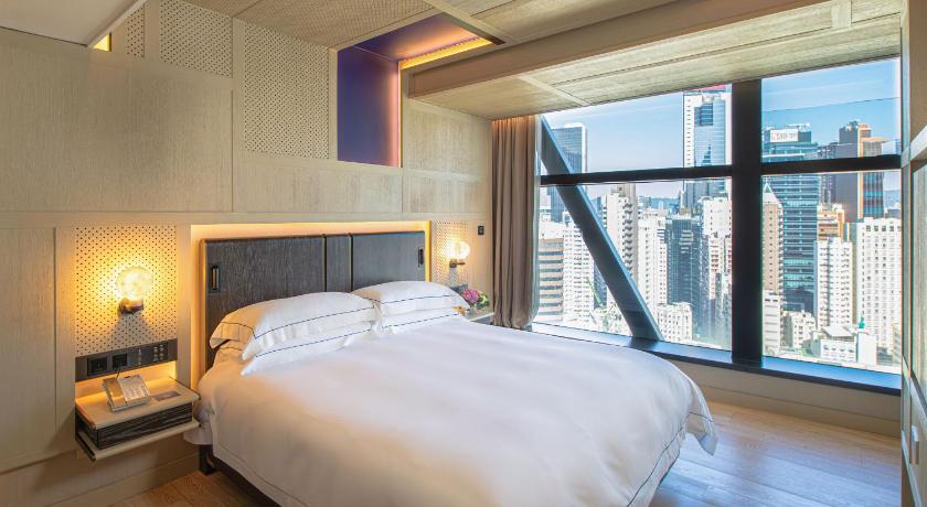 Image of Executive Suite 5