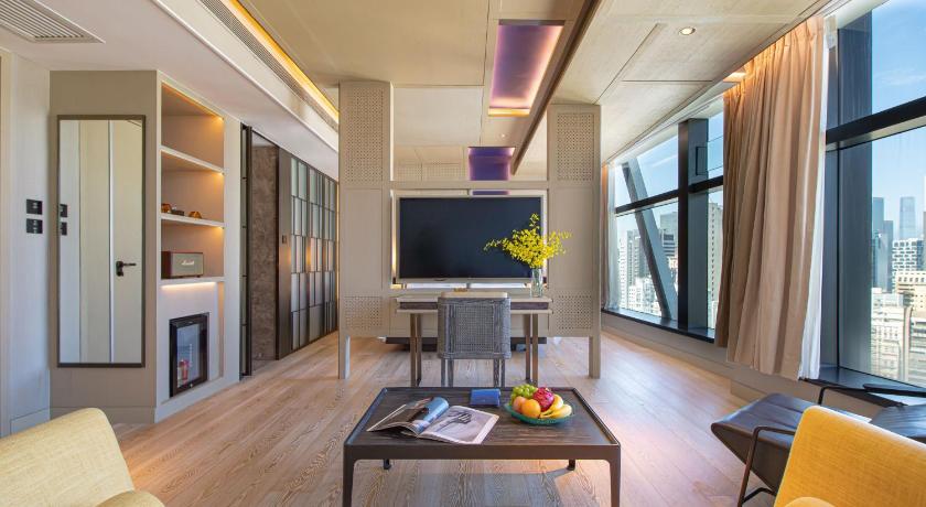 Image of Executive Suite 0